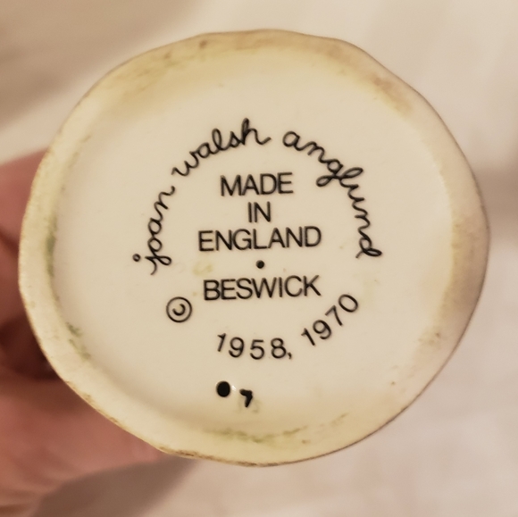 Vintage Joan Anglund Walsh Boy Figurine - 1970 - Picture 3 of 5